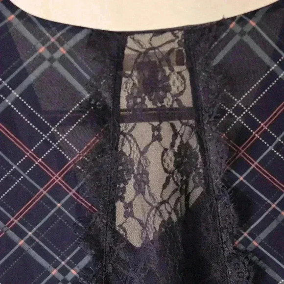 LC Lauren Conrad patterned blouse with lace back size L women flared ruffle cuff - Picture 10 of 11